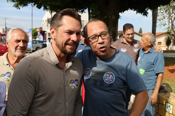 — Reunião com lideranças em Goiandira e uma passada rápida pela cidade. — foto 43