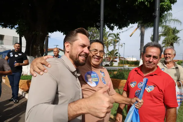 — Reunião com lideranças em Goiandira e uma passada rápida pela cidade. — foto 32