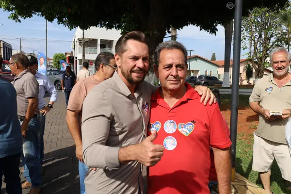 — Reunião com lideranças em Goiandira e uma passada rápida pela cidade. — foto 26