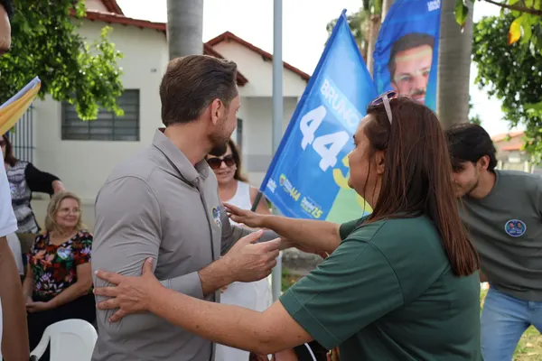 — Reunião com lideranças em Goiandira e uma passada rápida pela cidade. — foto 20