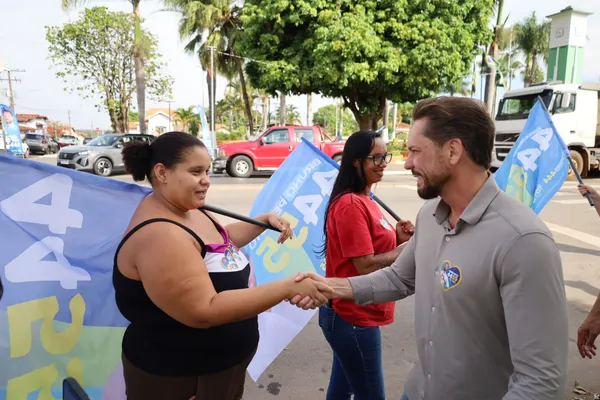 — Reunião com lideranças em Goiandira e uma passada rápida pela cidade. — foto 16