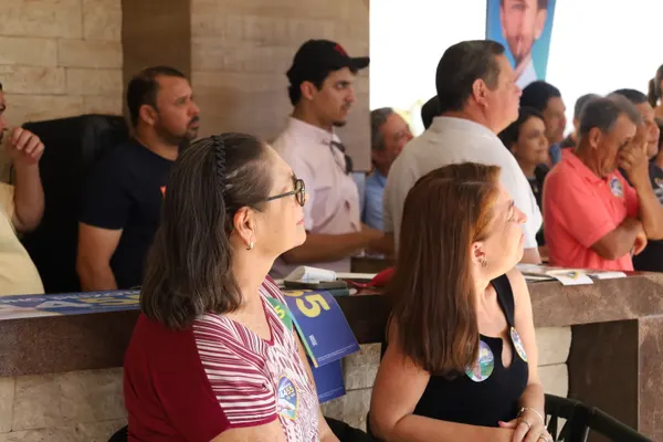 Reunião com Milena e lideranças em Jandaia — foto 49