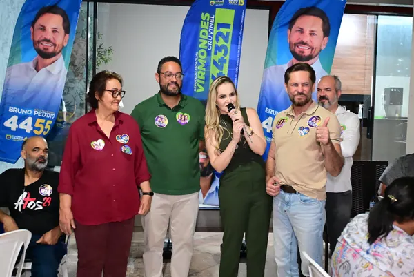 Reunião com Virmondes, na casa da Ângela — foto 9