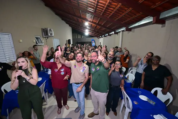 Reunião com Virmondes, na casa da Ângela — foto 19