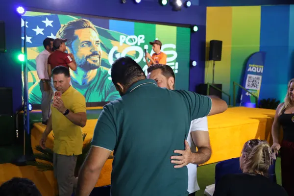 Reunião com o deputado Júlio Pina e 30 lideranças — foto 13