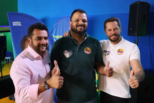 Reunião com o deputado Júlio Pina e 30 lideranças — foto 30