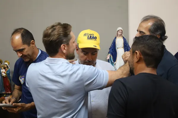Reunião em Águas Lindas de Goiás — foto 7