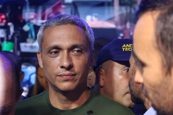 Reunião em Águas Lindas de Goiás — foto 34