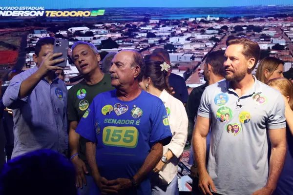 Reunião em Águas Lindas de Goiás — foto 45