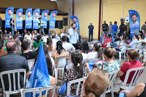 Reunião com o deputado Karlos Cabral, a prefeita Maysa e lideranças — foto 45