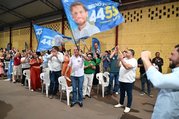 Reunião com o deputado Karlos Cabral, a prefeita Maysa e lideranças — foto 51