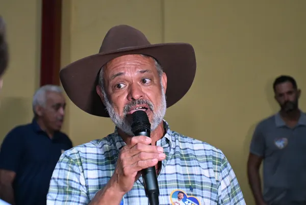 Reunião com o deputado Karlos Cabral, a prefeita Maysa e lideranças — foto 54