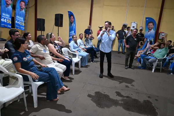 Reunião com o deputado Karlos Cabral, a prefeita Maysa e lideranças — foto 56