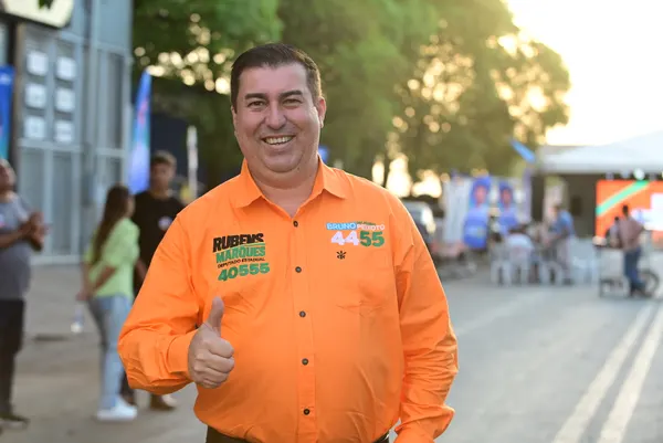 Reunião com lideranças de Anicuns — foto 2