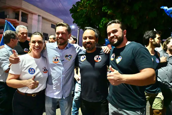 Reunião com lideranças de Anicuns — foto 23