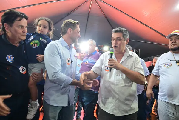 Reunião com lideranças de Anicuns — foto 46
