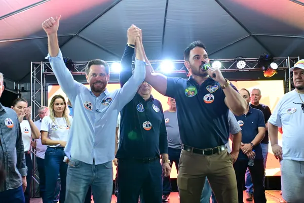 Reunião com lideranças de Anicuns — foto 58