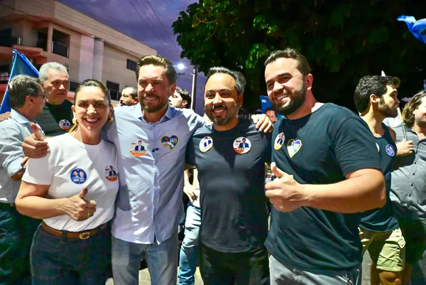 Reunião com lideranças de Anicuns — foto 93