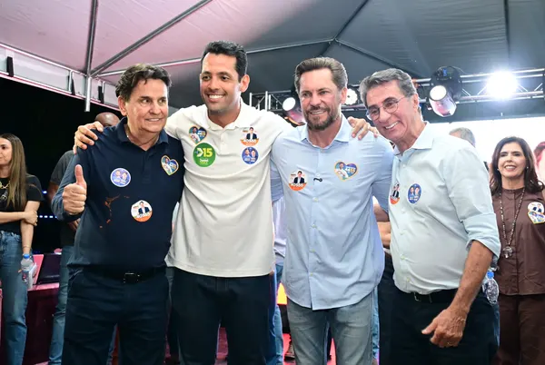 Reunião com lideranças de Anicuns — foto 67