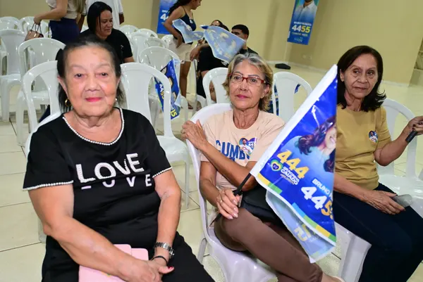 Reunião com lideranças em Ceres — foto 5