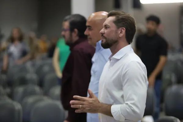 – Reunião na Igreja Batista Renascer com o pastor João Queiroz. — foto 20