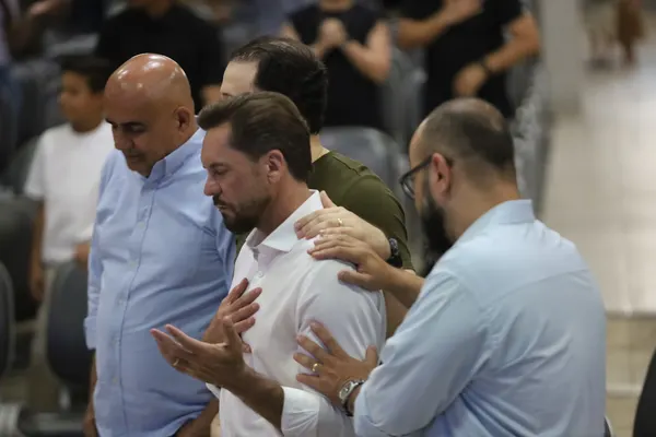 – Reunião na Igreja Batista Renascer com o pastor João Queiroz. — foto 17