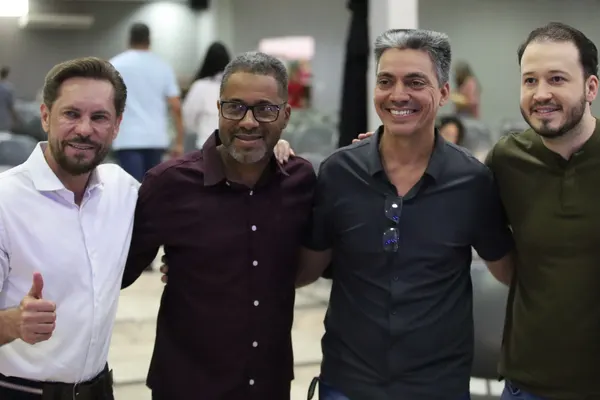 – Reunião na Igreja Batista Renascer com o pastor João Queiroz. — foto 12