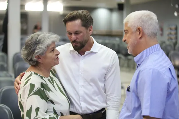 – Reunião na Igreja Batista Renascer com o pastor João Queiroz. — foto 9
