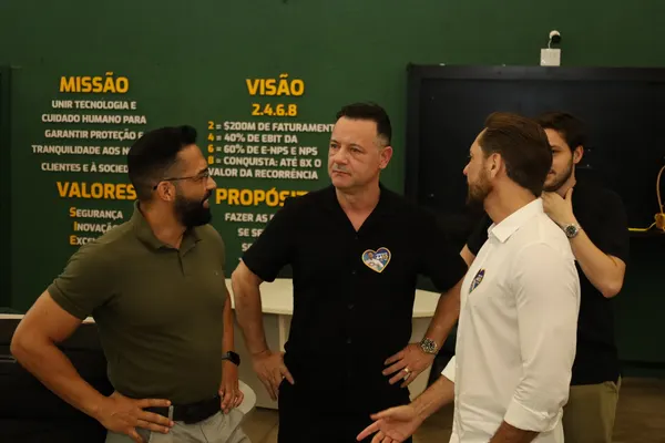 Reunião com diretores e colaboradores da New Line — foto 14