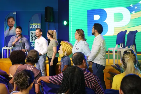 Reunião no Comitê — foto 6