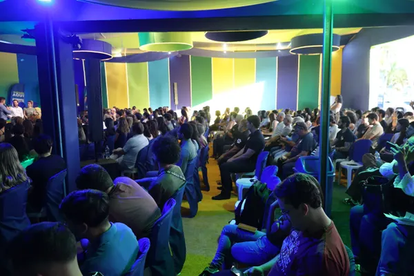 Reunião no Comitê — foto 9