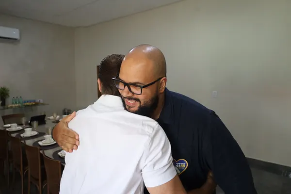 Reunião com o Pastor Frank — foto 3