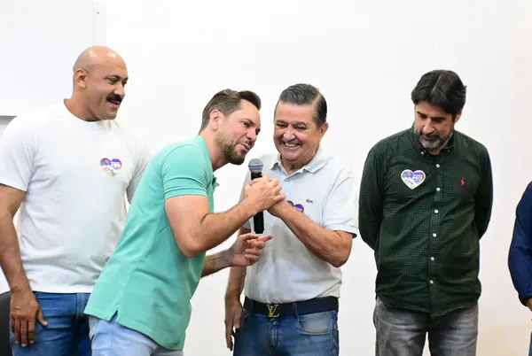 Reunião com o prefeito Sandro Mabel e secretários — foto 29