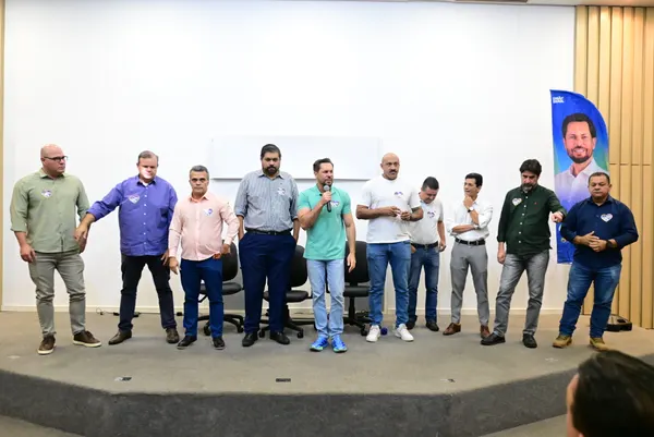 Reunião com o prefeito Sandro Mabel e secretários — foto 33