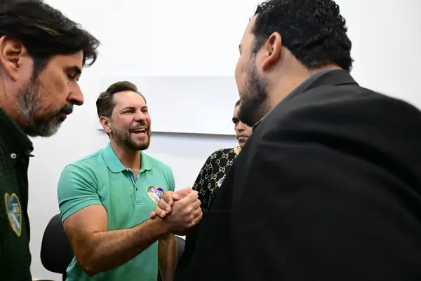 Reunião com o prefeito Sandro Mabel e secretários — foto 35
