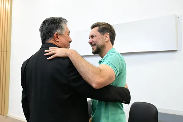 Reunião com o prefeito Sandro Mabel e secretários — foto 48
