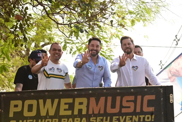 Reunião e trio elétrico com o vereador Thialu Guioti — foto 13