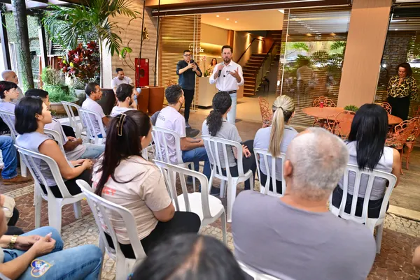 Reunião com Madalena, da Persiflex Cortinas e Toldos — foto 16