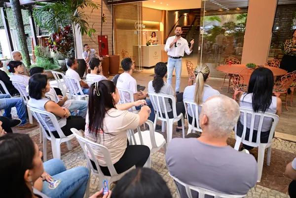 Reunião com Madalena, da Persiflex Cortinas e Toldos — foto 19