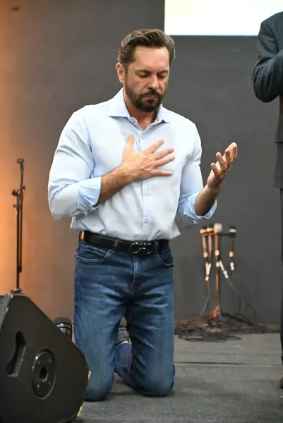 VISITA À IGREJA COM O PASTOR LUCAS — foto 3