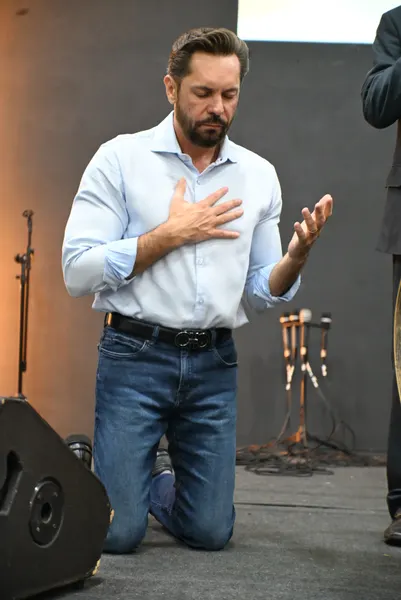 VISITA À IGREJA COM O PASTOR LUCAS — foto 4