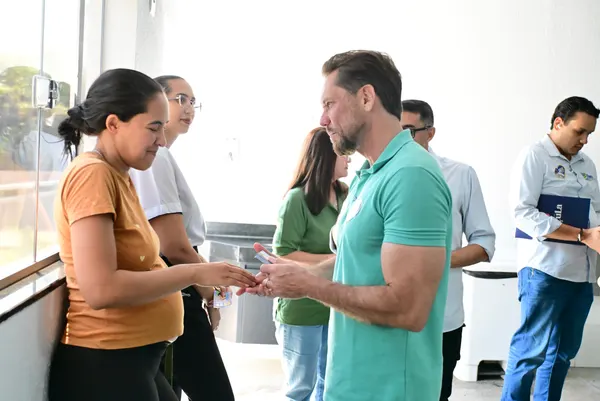 Reunião com proprietários e funcionários do Frigorífico Caçula — foto 12